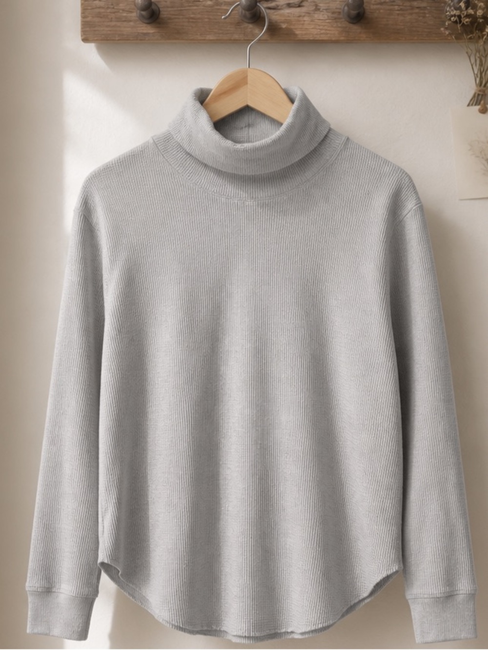 Aritzia Ribbed Turtleneck Sweater - Light Gray
